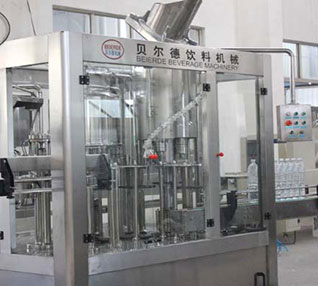 貝爾德最新推出8-8-4系列純凈水,含汽飲料,果汁灌裝機
